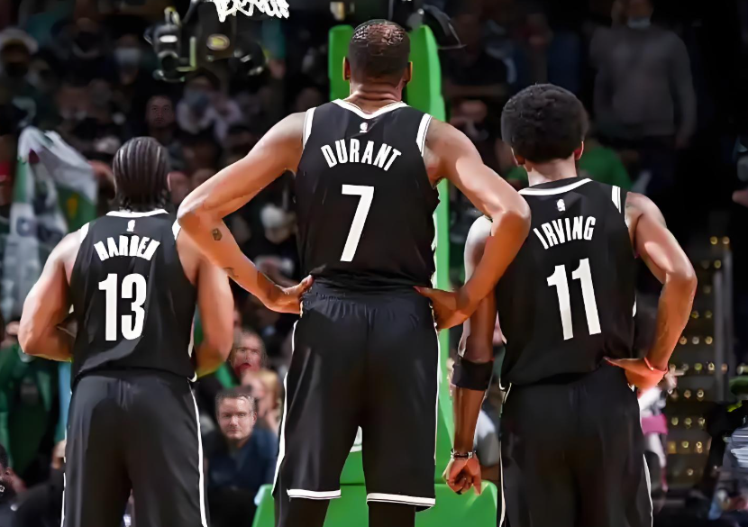 包含清晨布鲁克林篮网刷新队史纪录：NBA季后赛节点到来，悬念犹存，细节决定成败的词条