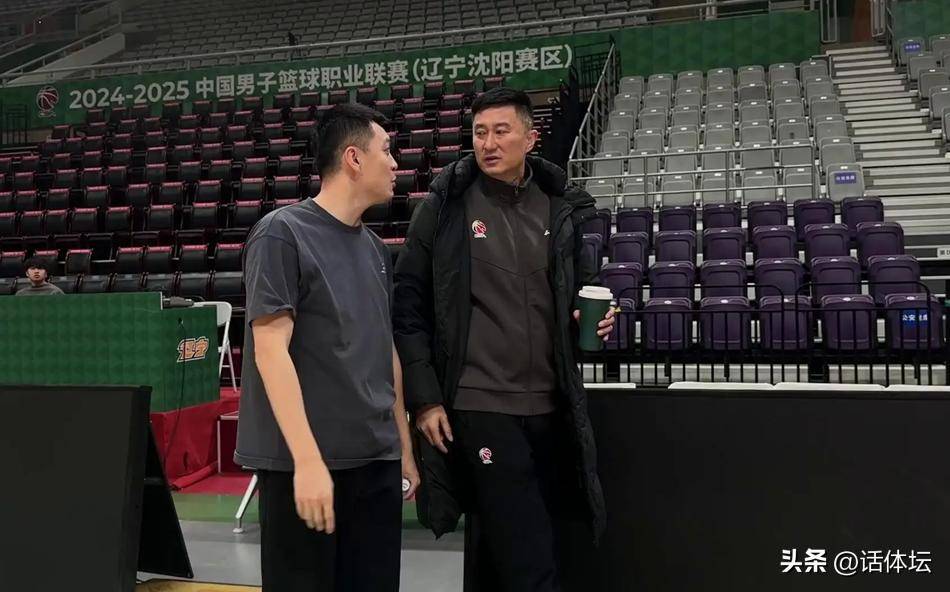 cba季后赛12进8g1深圳马可波罗vs北京控股