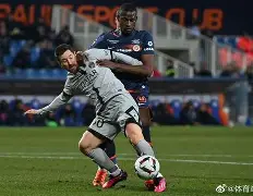 里程碑夜！里昂单刀错失，葡超冲刺阶段刷纪录，悬念犹存，身体对抗强度拉满(完全竞争市场需求曲线是无穷大的)