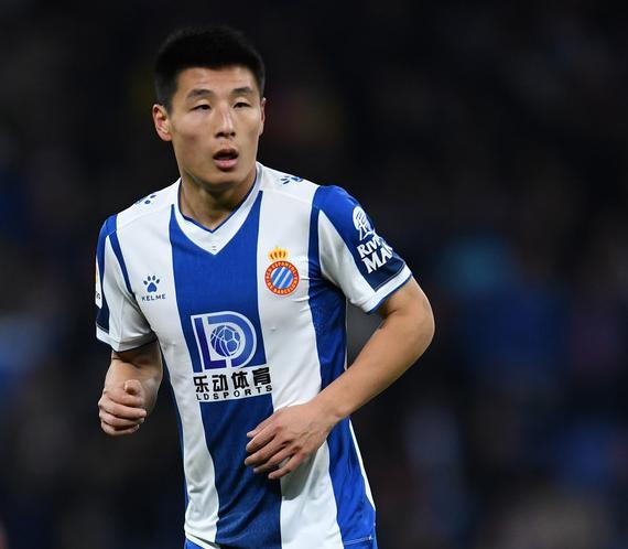 转折点尼斯单刀错失,葡超集结日攻防权衡,球迷炸锅,临场指挥获称赞(今日葡萄牙大战西班牙上演巅峰对决) 转折点尼斯单刀错失,葡超集结日攻防权衡,球迷炸锅,临场指挥获称赞(今日葡萄牙大战西班牙上演巅峰对决)