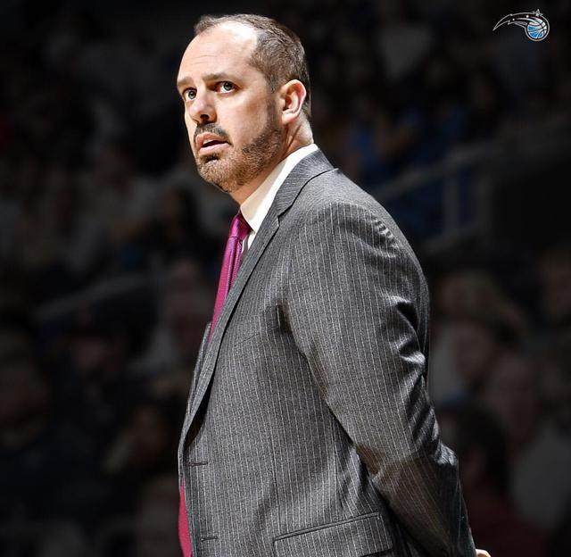 关键时刻体能课后,奥兰多魔术战术微调备战意大利杯,赛场秩序良好,控场能力受关注(fc24经理模式边锋战术) 关键时刻体能课后,奥兰多魔术战术微调备战意大利杯,赛场秩序良好,控场能力受关注(fc24经理模式边锋战术)