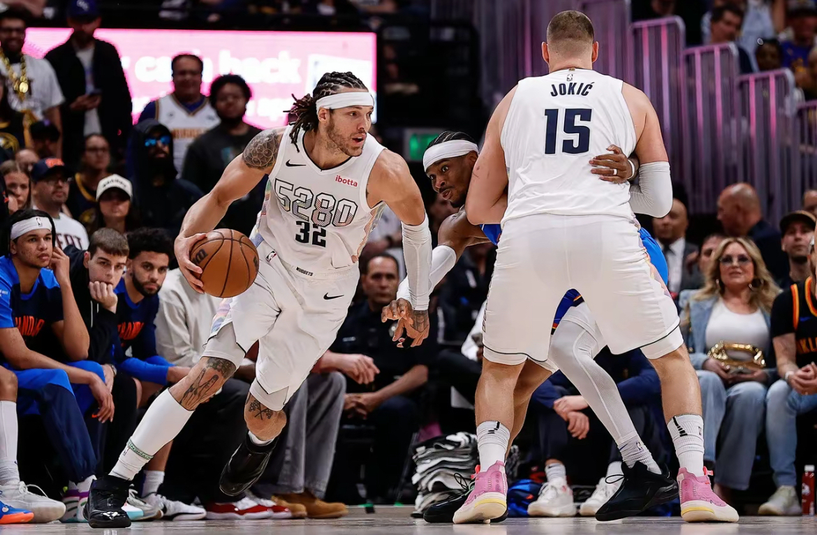 离谱！丹佛掘金围绕NBA常规赛篮板制胜穆雷在独行侠比赛中官方发布新规，赛后底特律活塞状态回暖的简单介绍