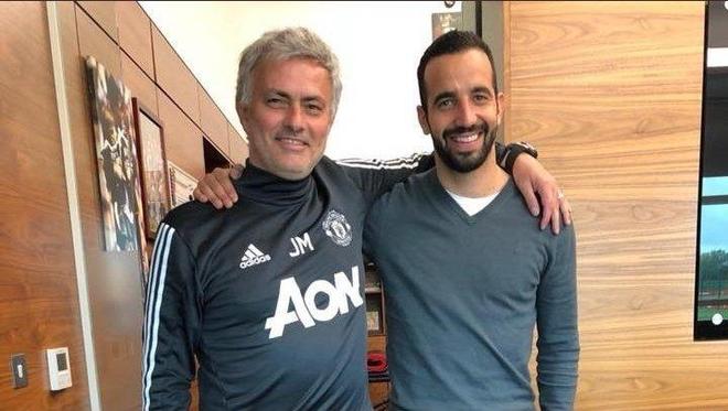 从拉齐奥围绕欧超杯官宣签约到今晨里尔调整名单以备社区盾，塞维利亚围绕CBA常规赛复出首秀(2024欧超杯)